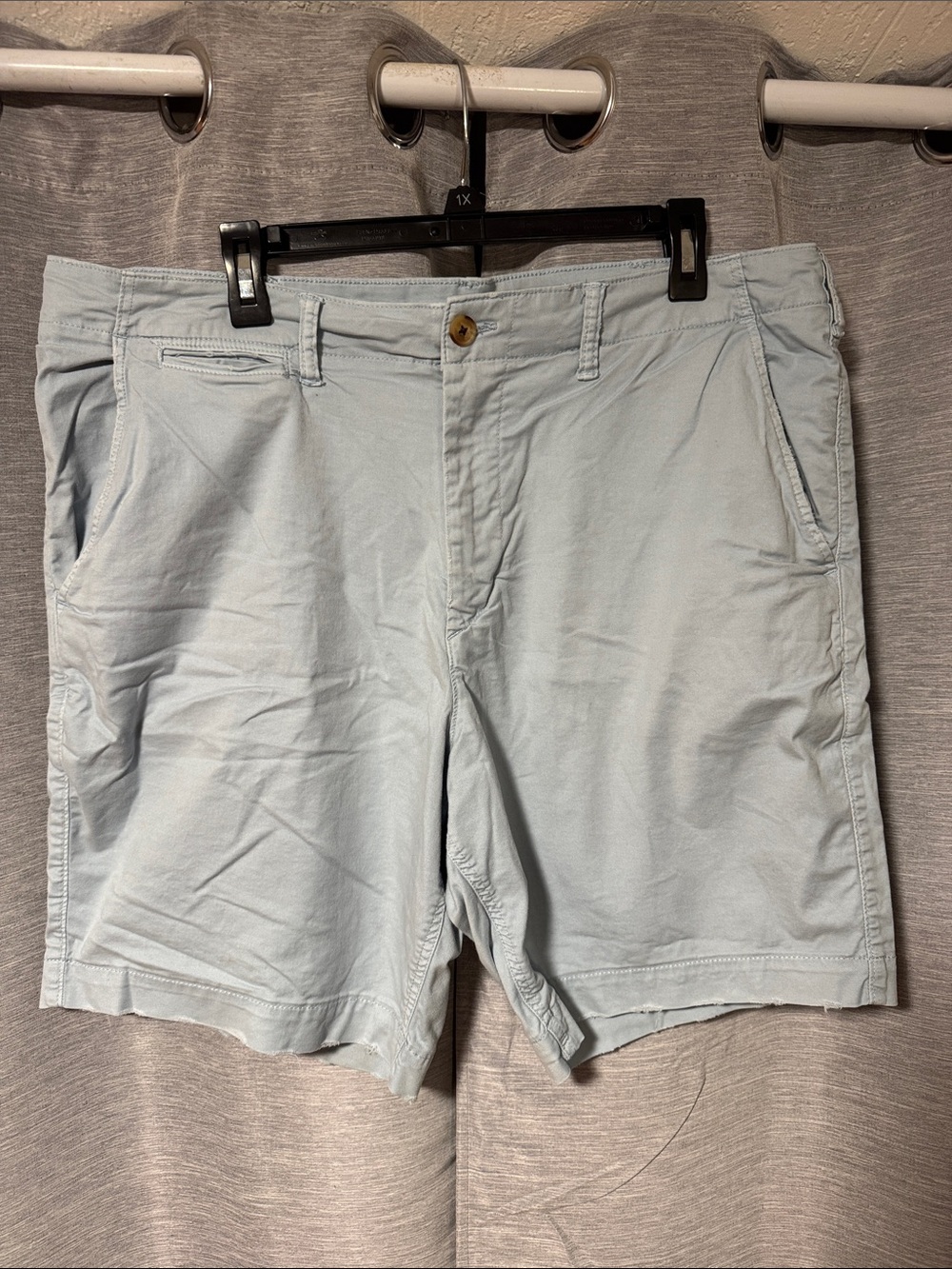 American Eagle Outfitters Light Blue Flat-Front Men’s Shorts
